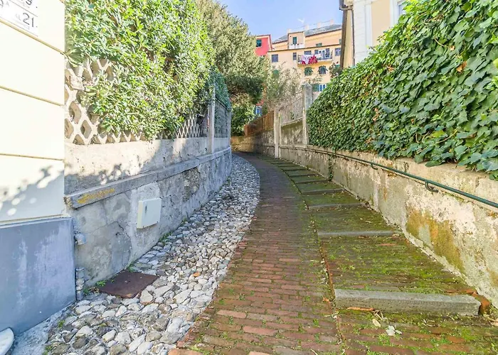 Guesthost - Gruber Modern Flat * Genua