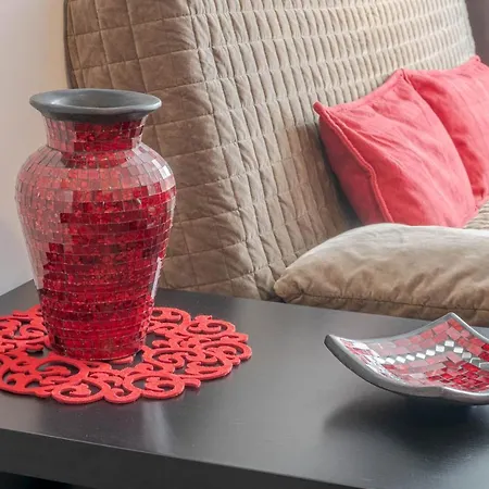 Guesthost - Gruber Modern Flat * Cenova