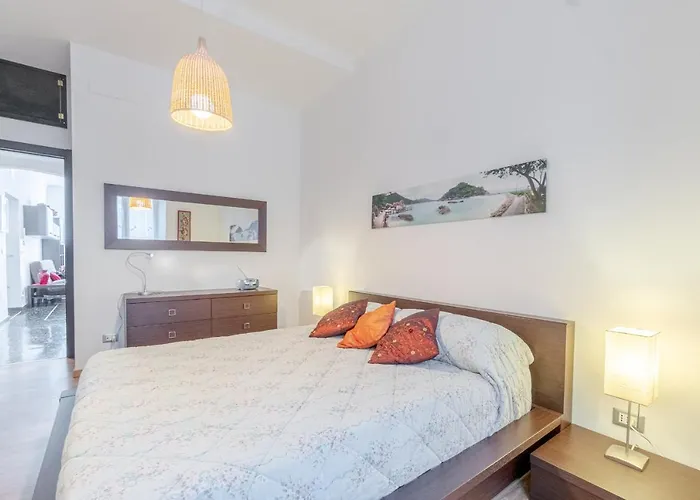Guesthost - Gruber Modern Flat Apartment