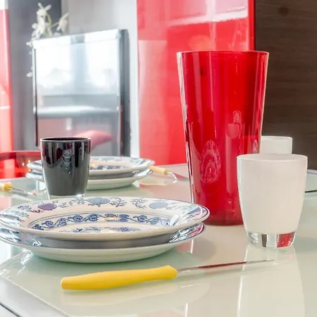 Guesthost - Gruber Modern Flat Apartamento Génova